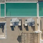 Avera - Brand New With Private Pools And Outdoor Cinema Páros