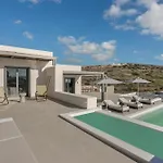 Avera - Brand New With Private Pools And Outdoor Cinema *