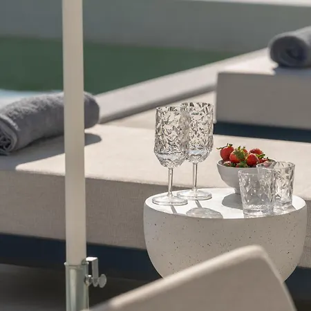 Avera - Brand New With Private Pools And Outdoor Cinema * Parikia (Paros)