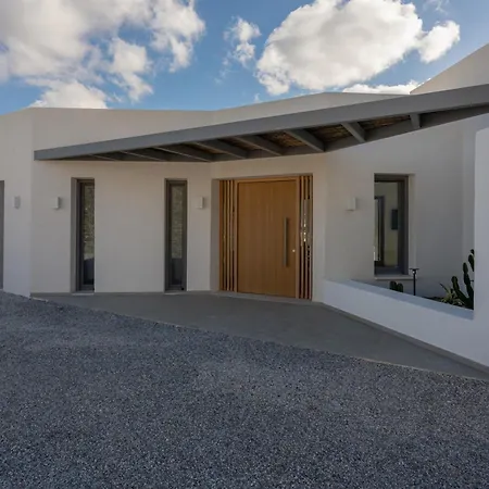Avera - Brand New With Private Pools And Outdoor Cinema