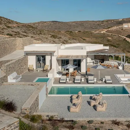 Villa Avera - Brand New With Private Pools And Outdoor Cinema Parikia (Paros)