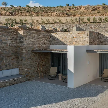 Villa Avera - Brand New With Private Pools And Outdoor Cinema *