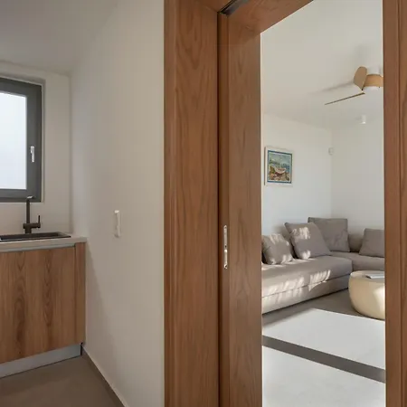 Avera - Brand New With Private Pools And Outdoor Cinema Parikia (Paros)
