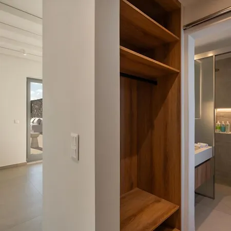 Avera - Brand New With Private Pools And Outdoor Cinema *