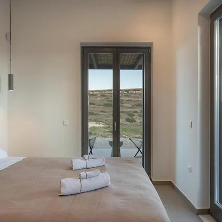 Avera - Brand New With Private Pools And Outdoor Cinema