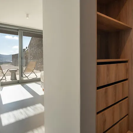 Avera - Brand New With Private Pools And Outdoor Cinema * Parikia (Paros)