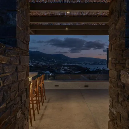 Avera - Brand New With Private Pools And Outdoor Cinema *