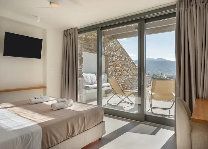 Avera - Brand New With Private Pools And Outdoor Cinema Páros