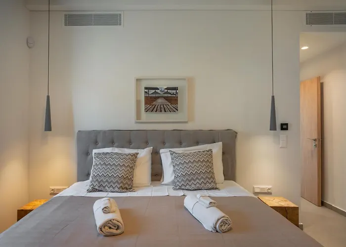 Avera - Brand New With Private Pools And Outdoor Cinema * Páros